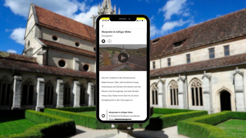 Handy mit Vielfalt-Tourstation im Kreuzgarten von Kloster Bebenhausen